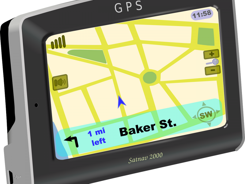 Comment fonctionne un traceur GPS pour voiture ou moto  ?