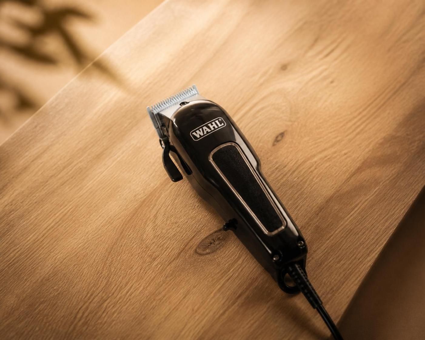 découvrez wahl, la marque incontournable pour des accessoires de coiffure professionnels à domicile. qualité et performance pour un style parfait chez vous.